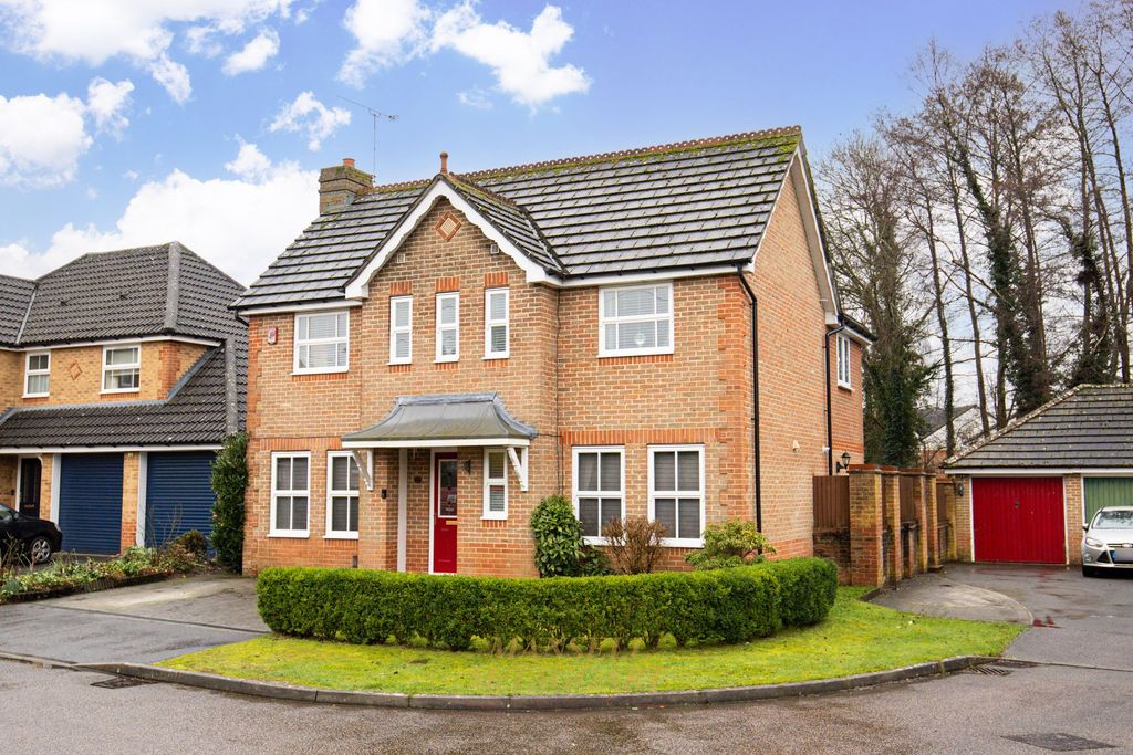 Property photo 1 of 25