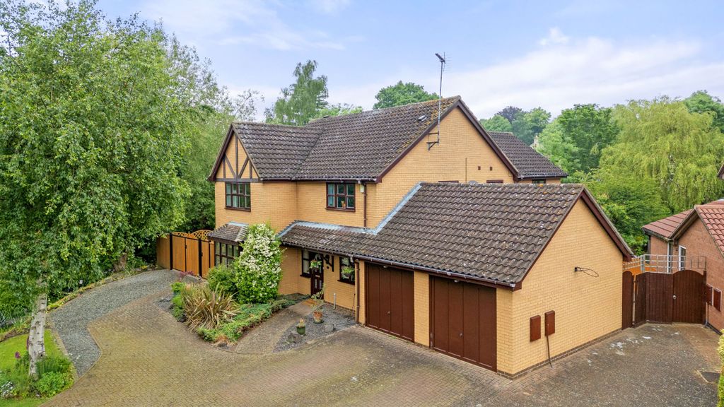 Property photo 1 of 19