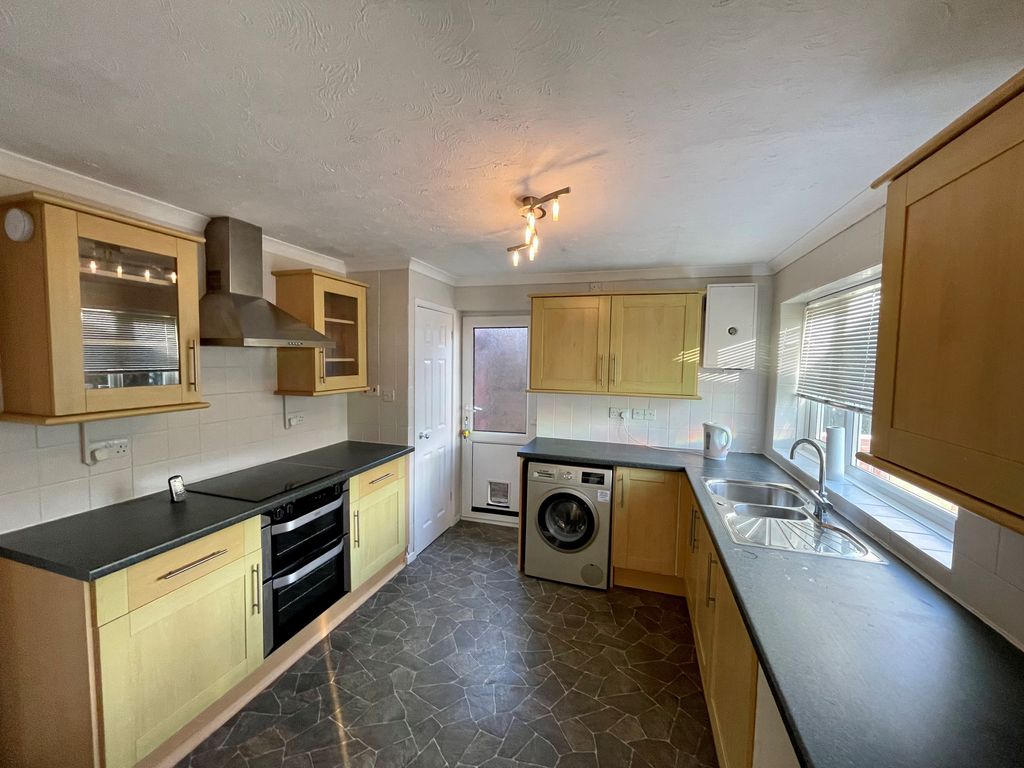 Property photo 2 of 12 View