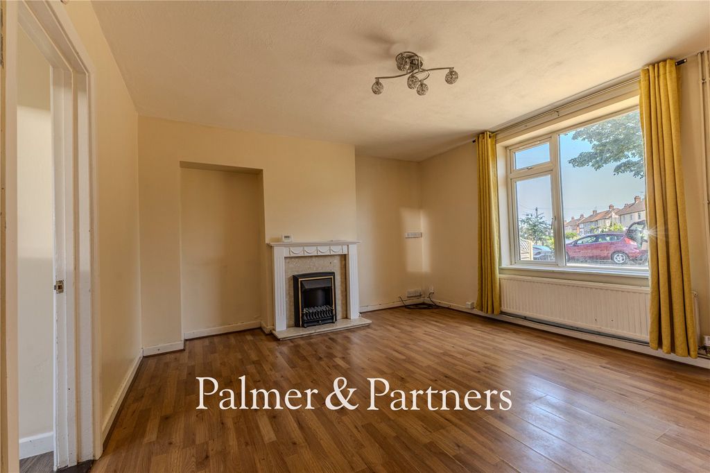 Property photo 2 of 16 Picture No. 06