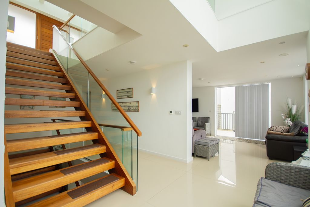 Property photo 3 of 16 Tps 01726 217 888-17