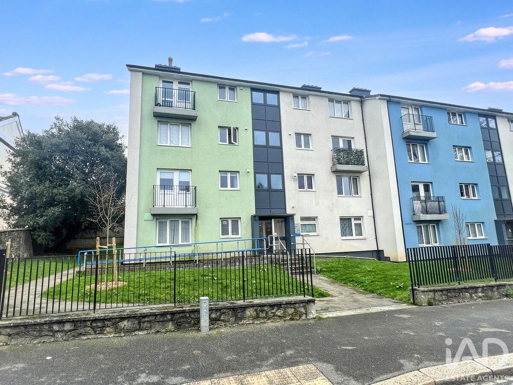 Property photo 2 of 7