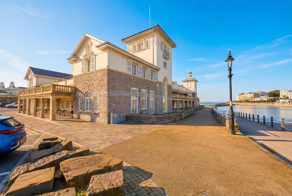 Property photo 1 of 14 Exterior