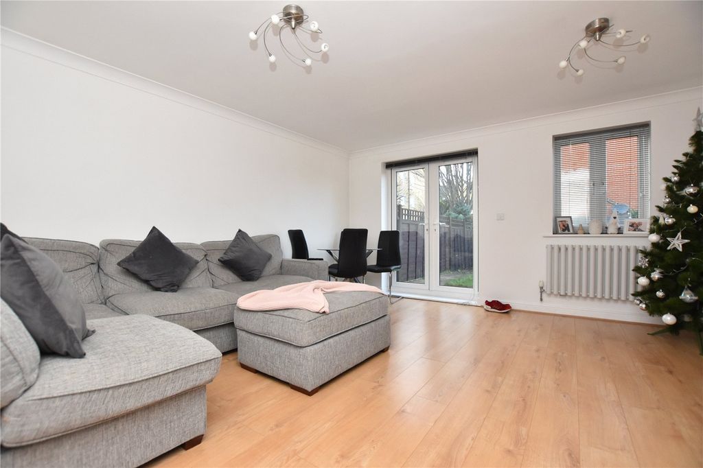 Property photo 3 of 20 Picture No. 10