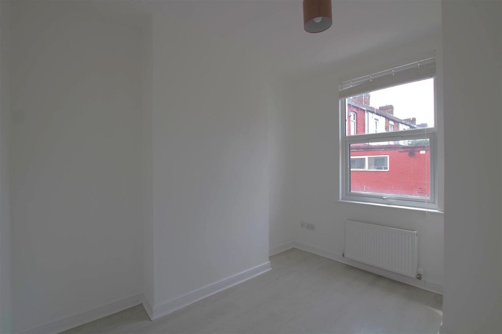 Property photo 3 of 8 Ground Floor Bedroom