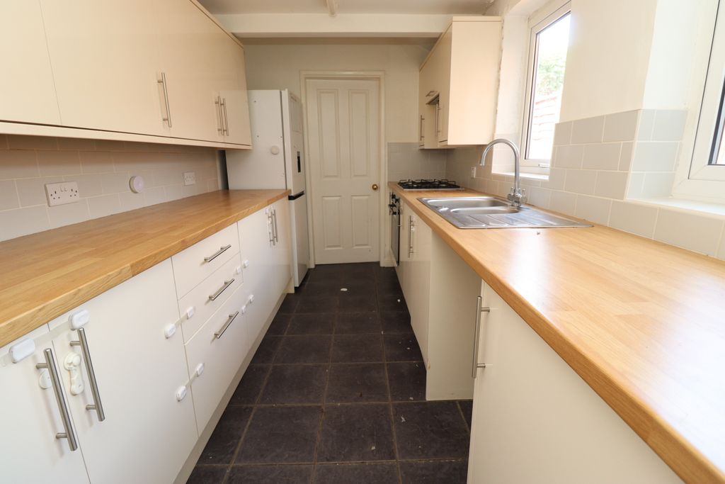 Property photo 2 of 12 Img_5771