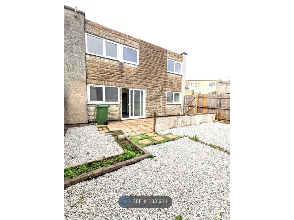 Additional image 5 of 3 bed semi-detached house to rentAmroth Walk, St. Dials, Cwmbran NP44