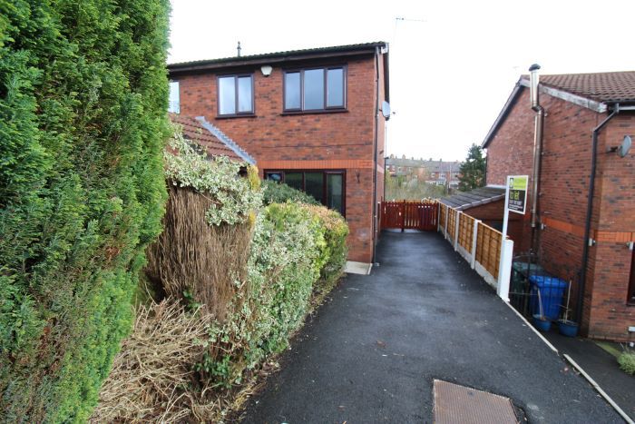 Property photo 2 of 13