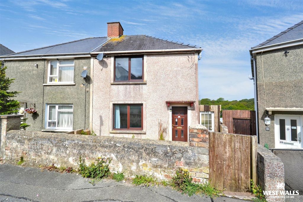 Property photo 1 of 21 2nd Best Front Photo.Jpg