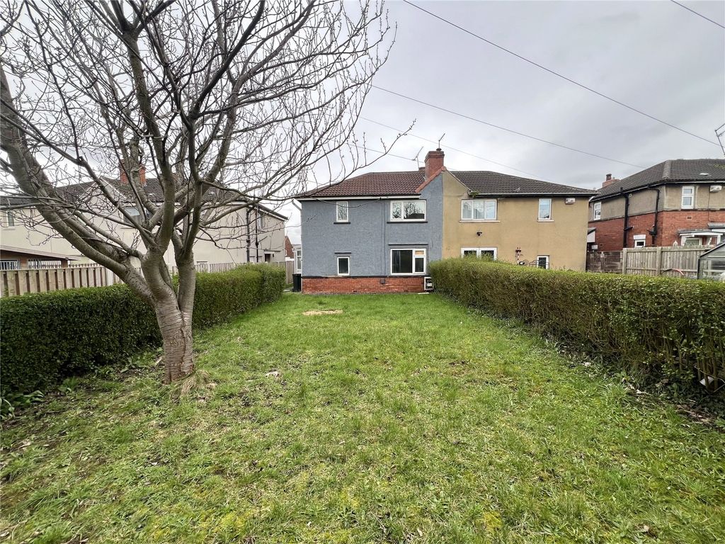 Property photo 3 of 22 Picture No. 03