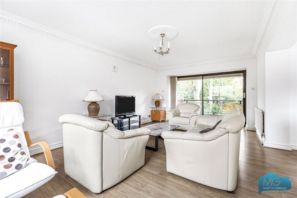 Property photo 3 of 17 Picture No. 03