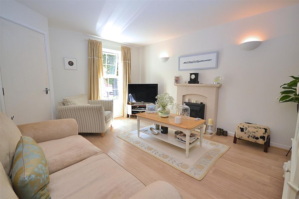 Property photo 2 of 26 22 (13).Png