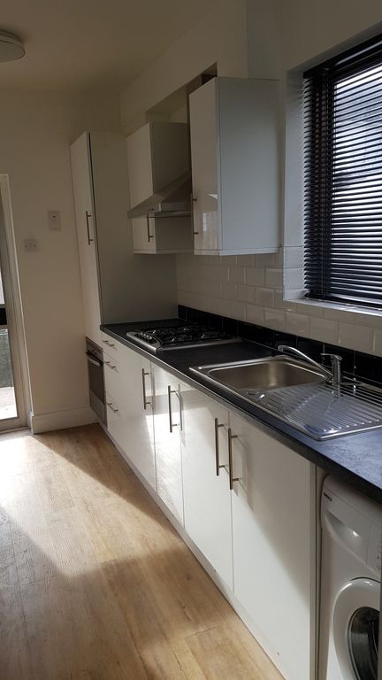 Property photo 2 of 3