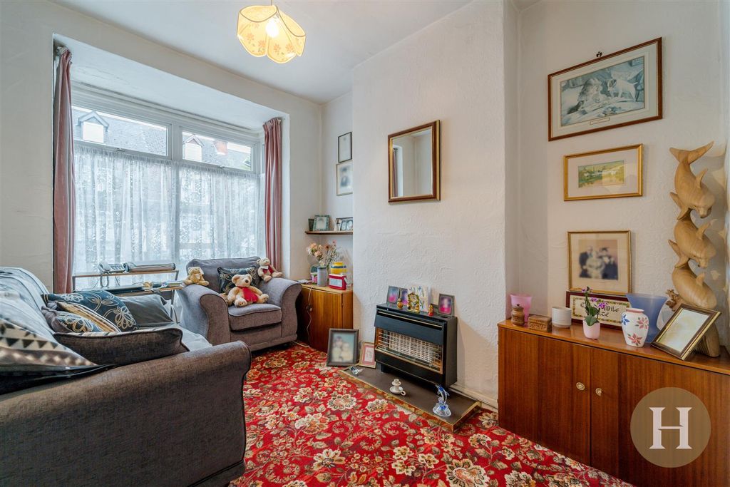 Property photo 2 of 24 Hadleigh Estate Agents-1.Jpg