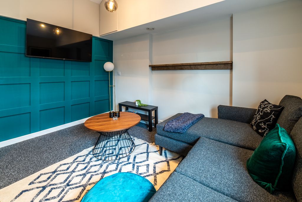 Property photo 1 of 18 The Maze Apt 7-006