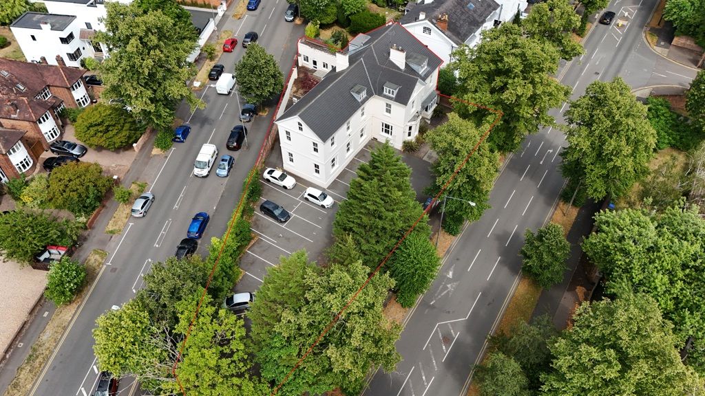 Property photo 2 of 17 Photo 2