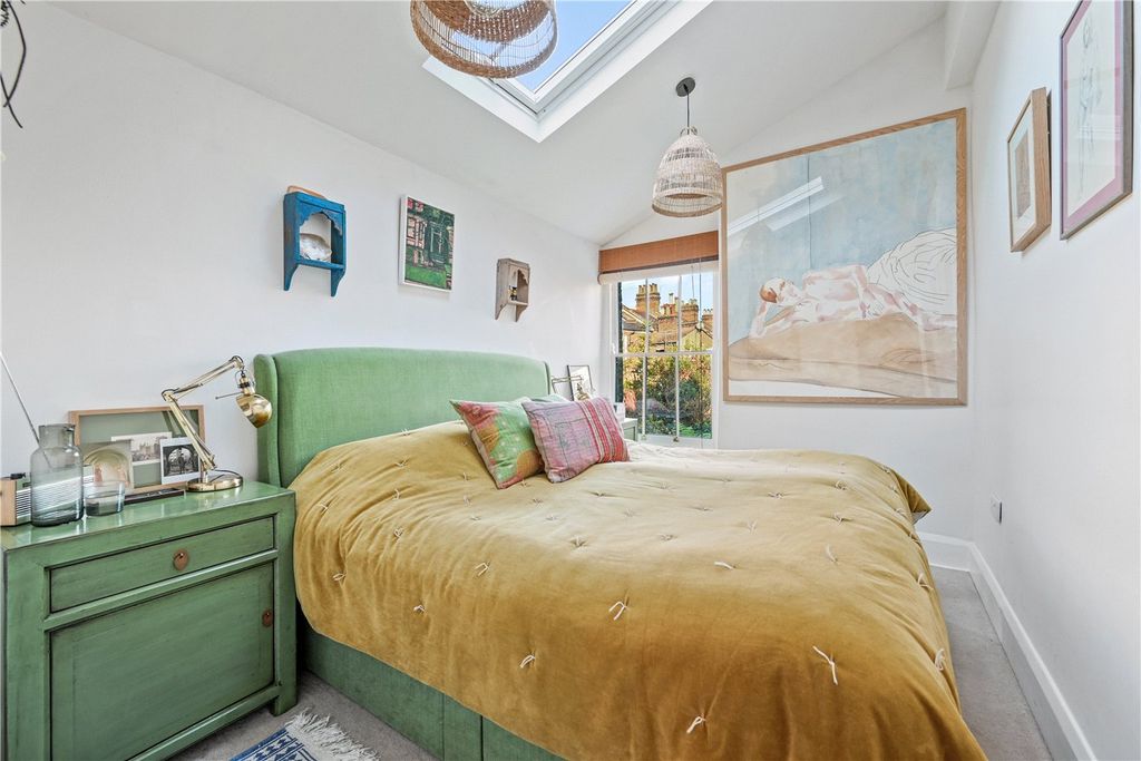 Property photo 3 of 15 Picture No. 24