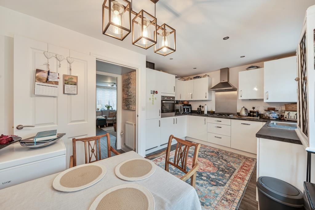 Property photo 2 of 20 Kitchen