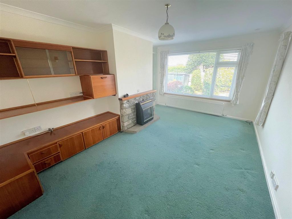 Property photo 3 of 16 8.Jpg