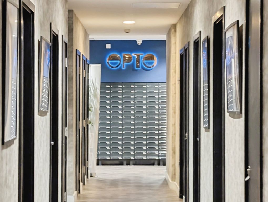 Property photo 1 of 8 Pbox-Img.Jpg