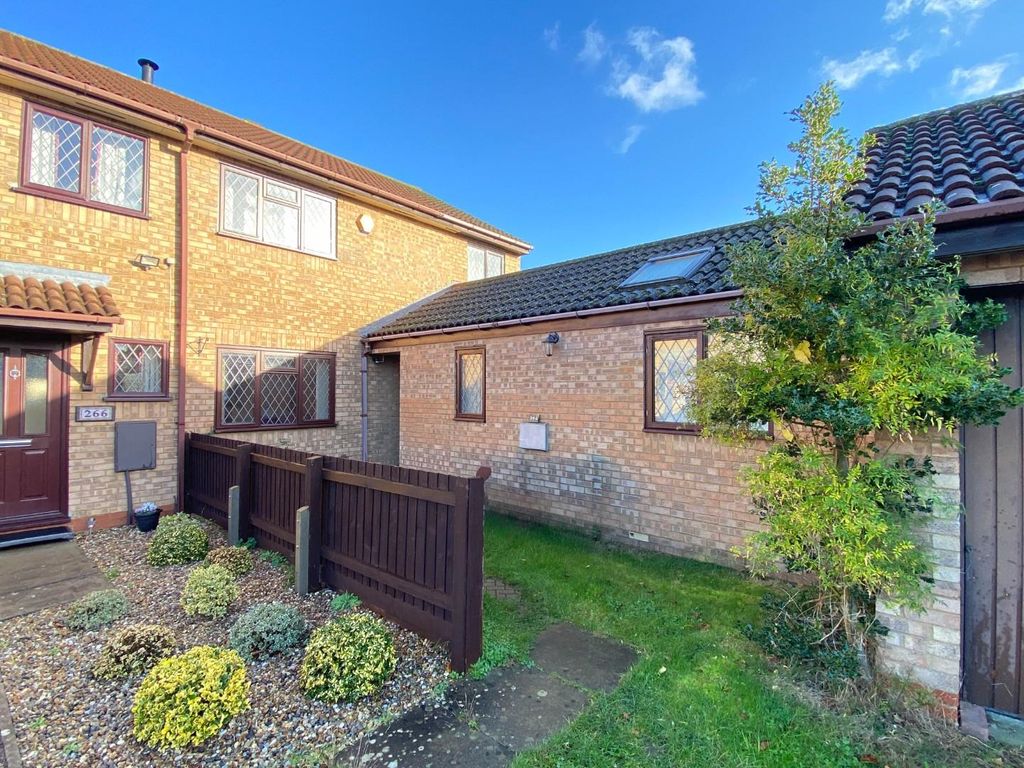 Property photo 1 of 14 Image00037.Jpg