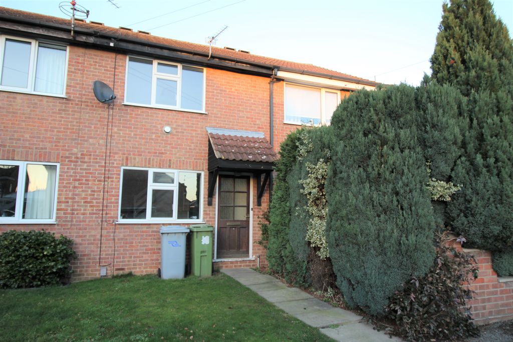 Property photo 1 of 5