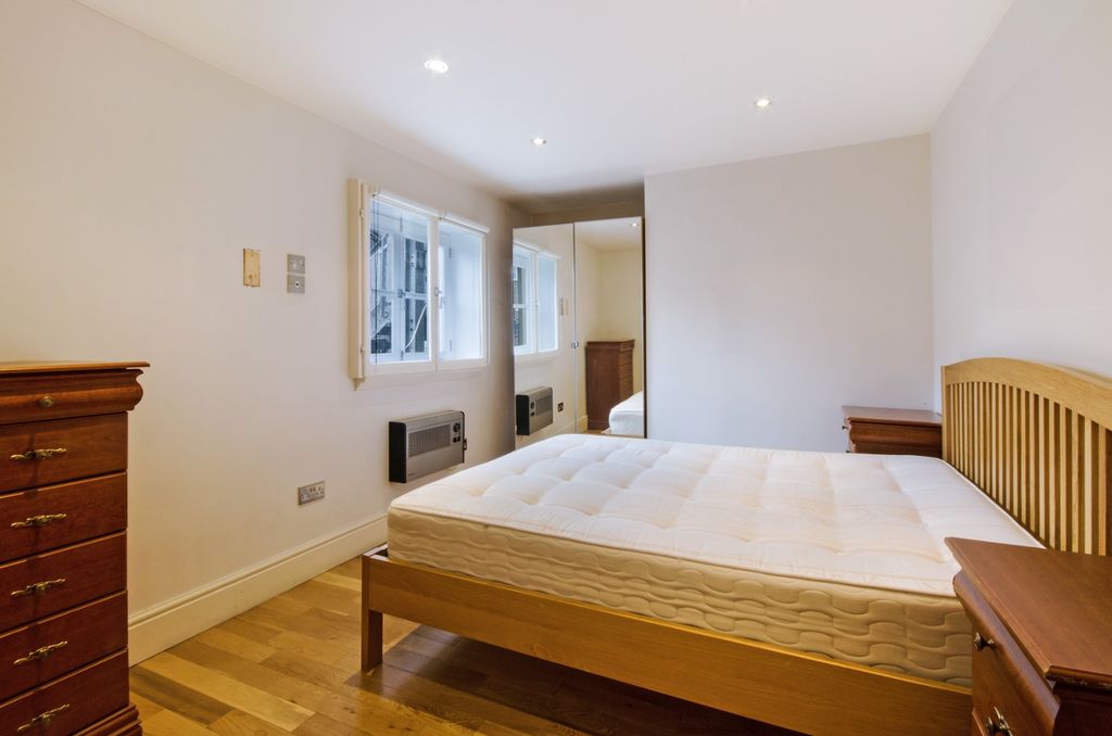 Property photo 2 of 14 2833383