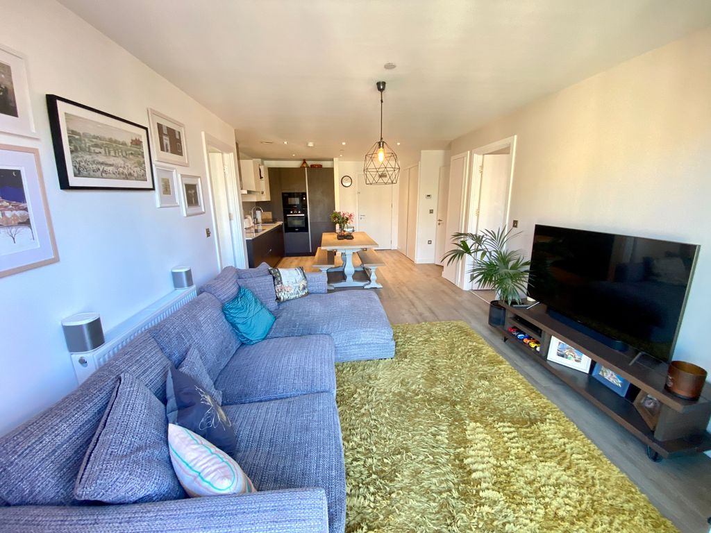 Property photo 1 of 23
