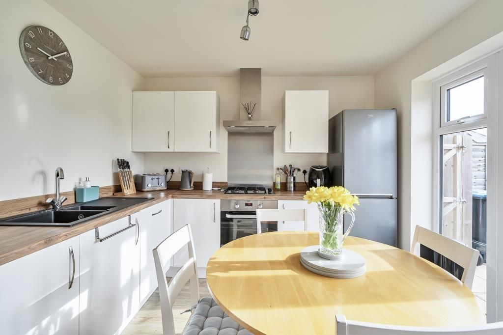Property photo 3 of 16 Kitchen/Dining Room