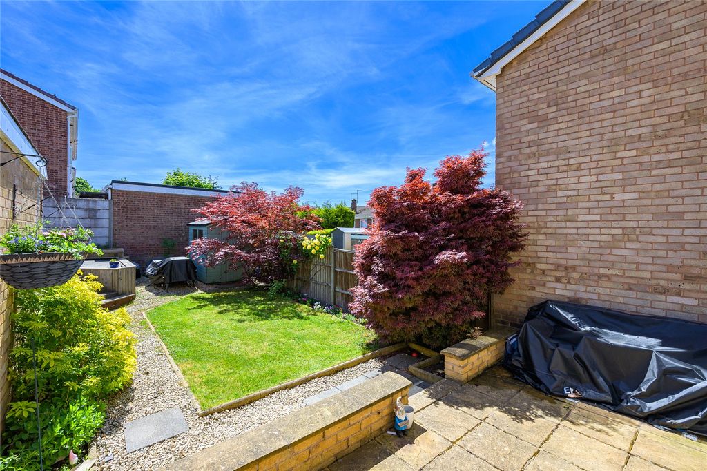 Property photo 3 of 27 Picture No. 10