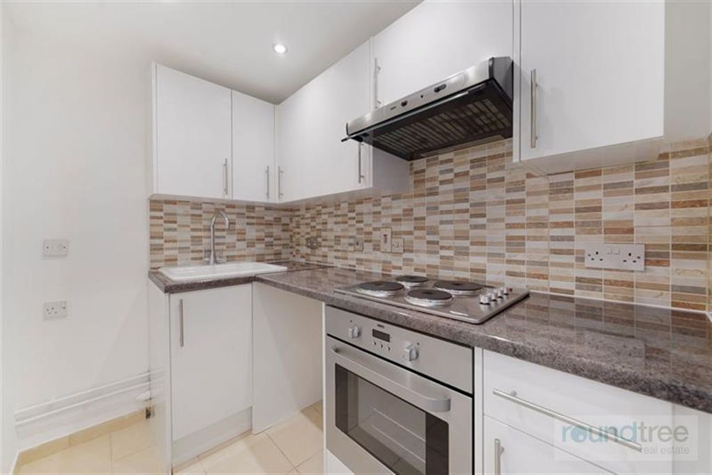 Property photo 1 of 15 (Main)