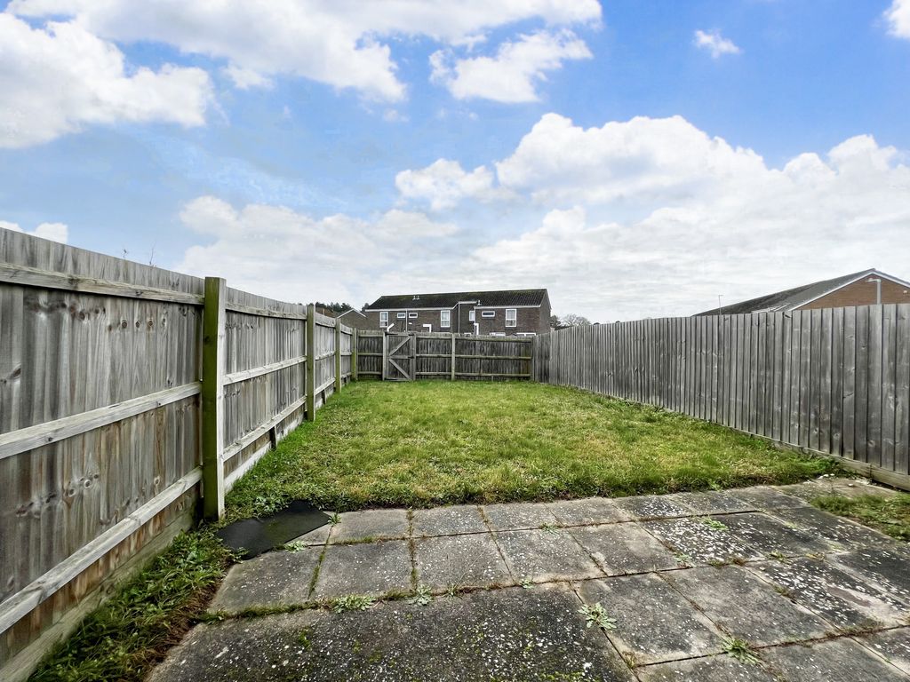 Property photo 2 of 8 Image