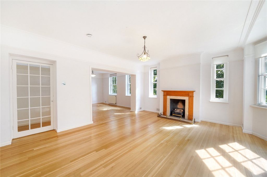 Property photo 2 of 16 Picture No. 35