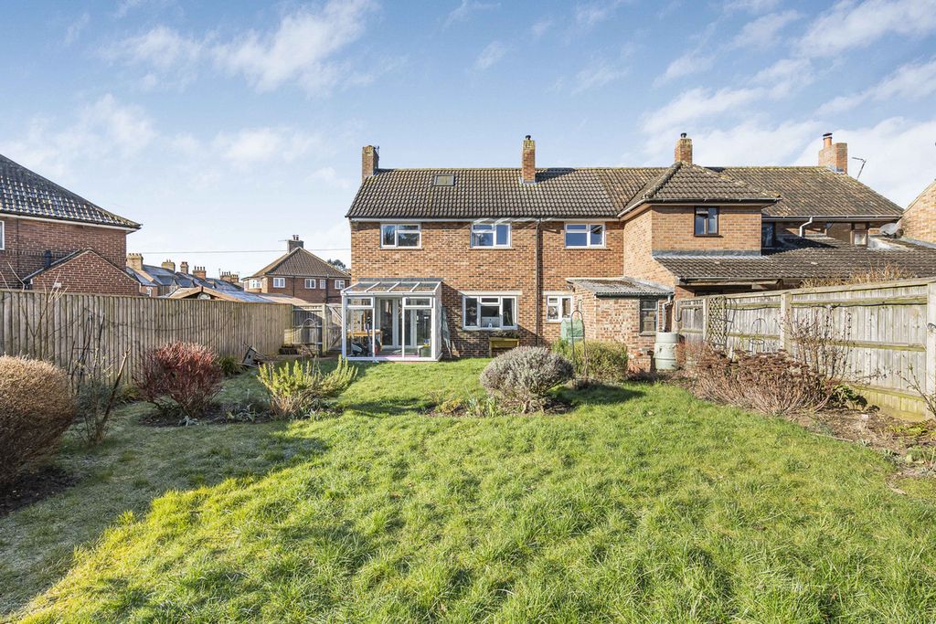 Property photo 3 of 21