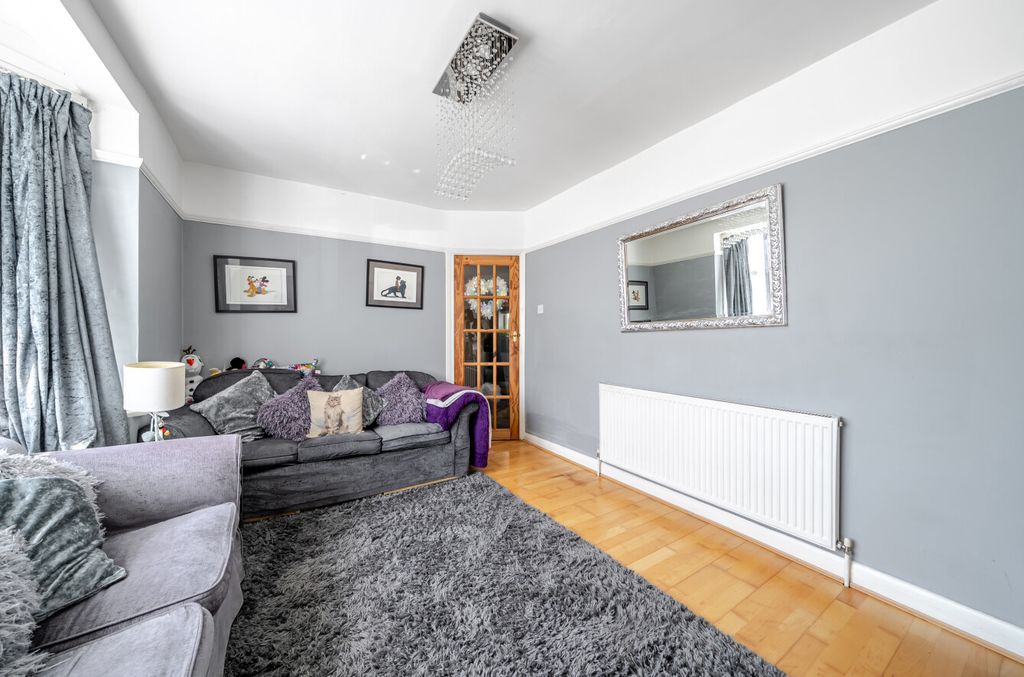 Property photo 3 of 20 1494040-19-6A5931...