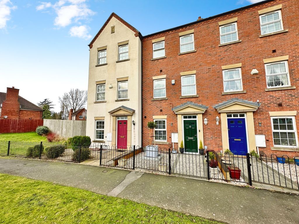 Property photo 1 of 33