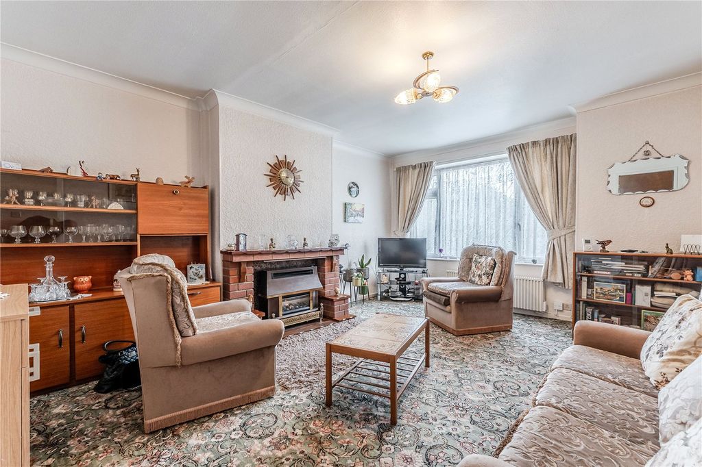 Property photo 2 of 12 Picture No. 04