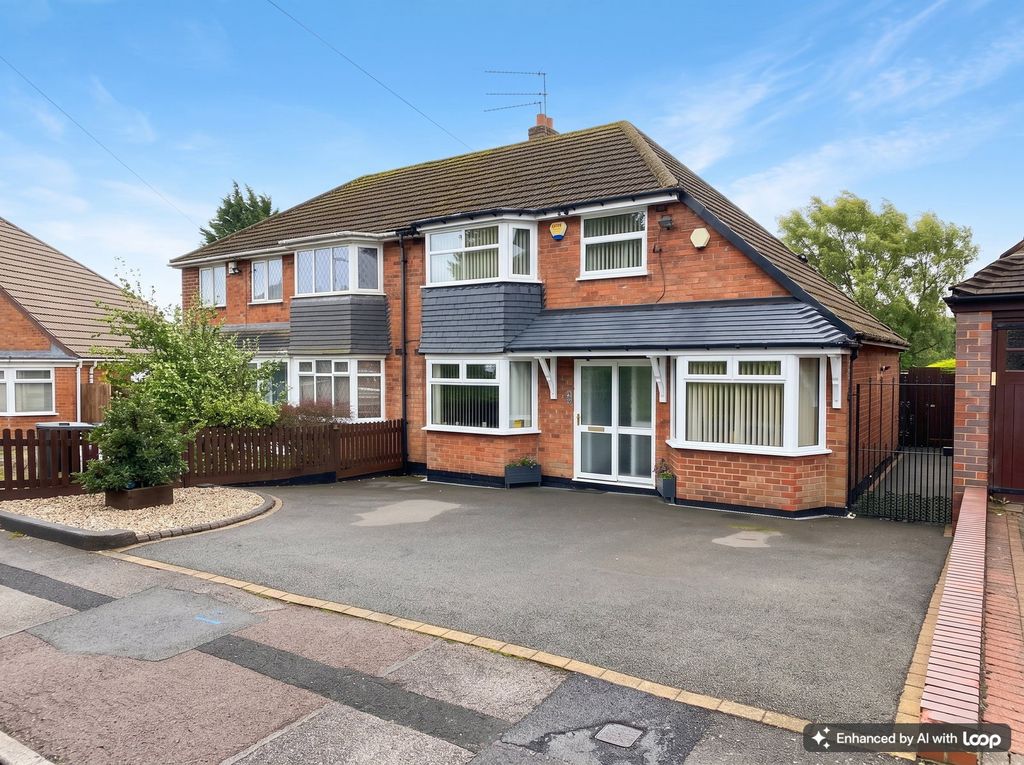 Property photo 1 of 35