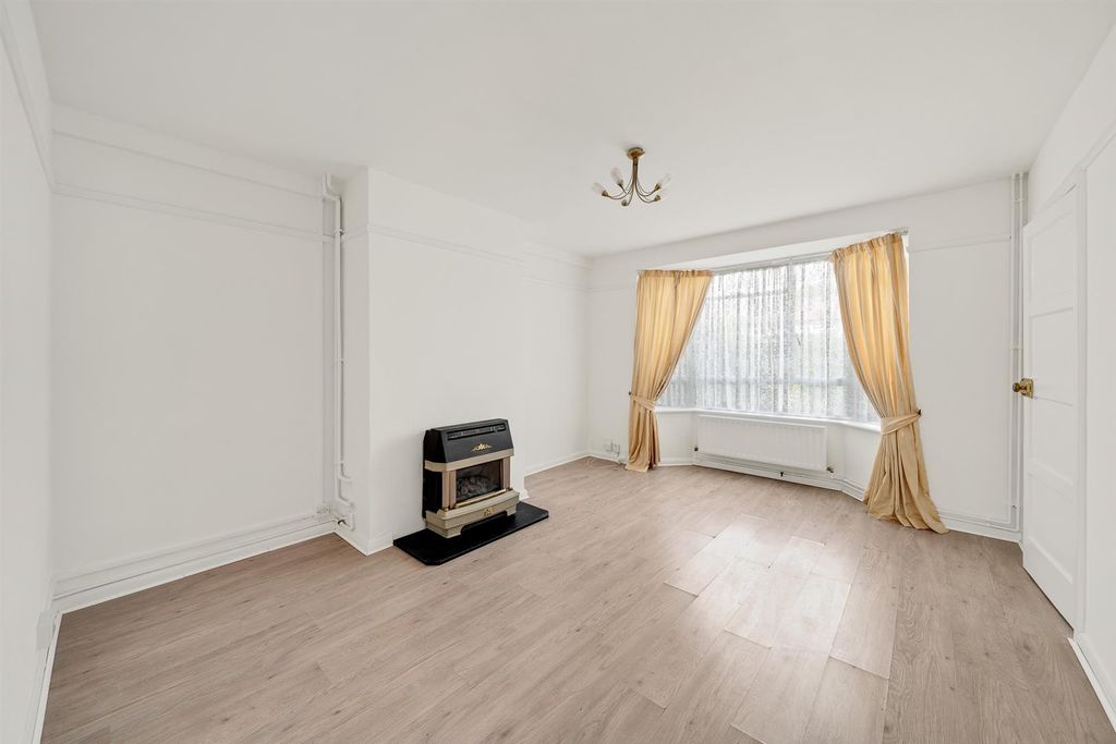 Property photo 2 of 14 Reception Room
