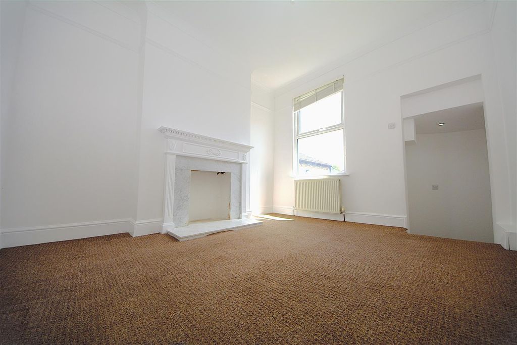 Property photo 1 of 7 B1.Jpg