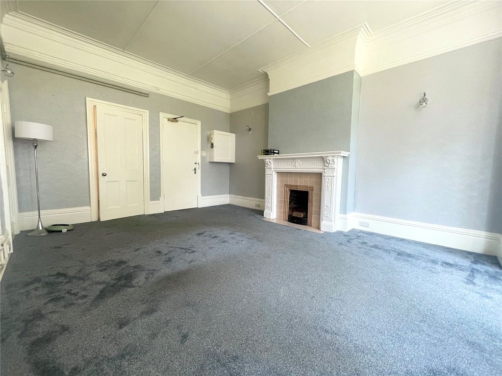 Property photo 2 of 6 Picture No. 08