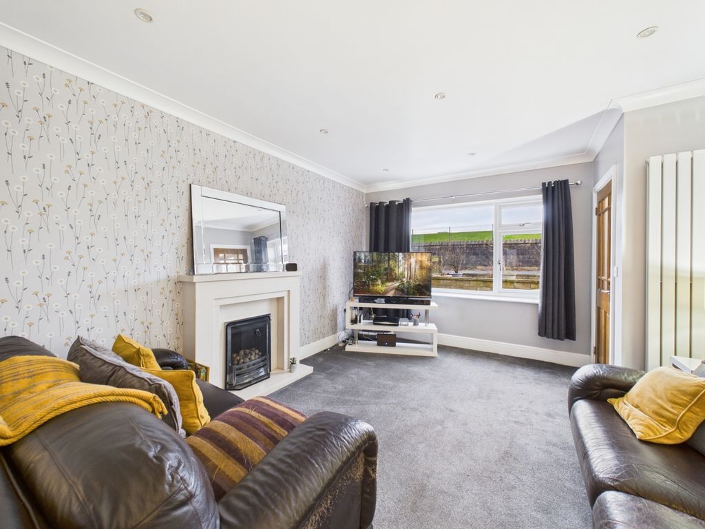 Property photo 2 of 24 Living Room