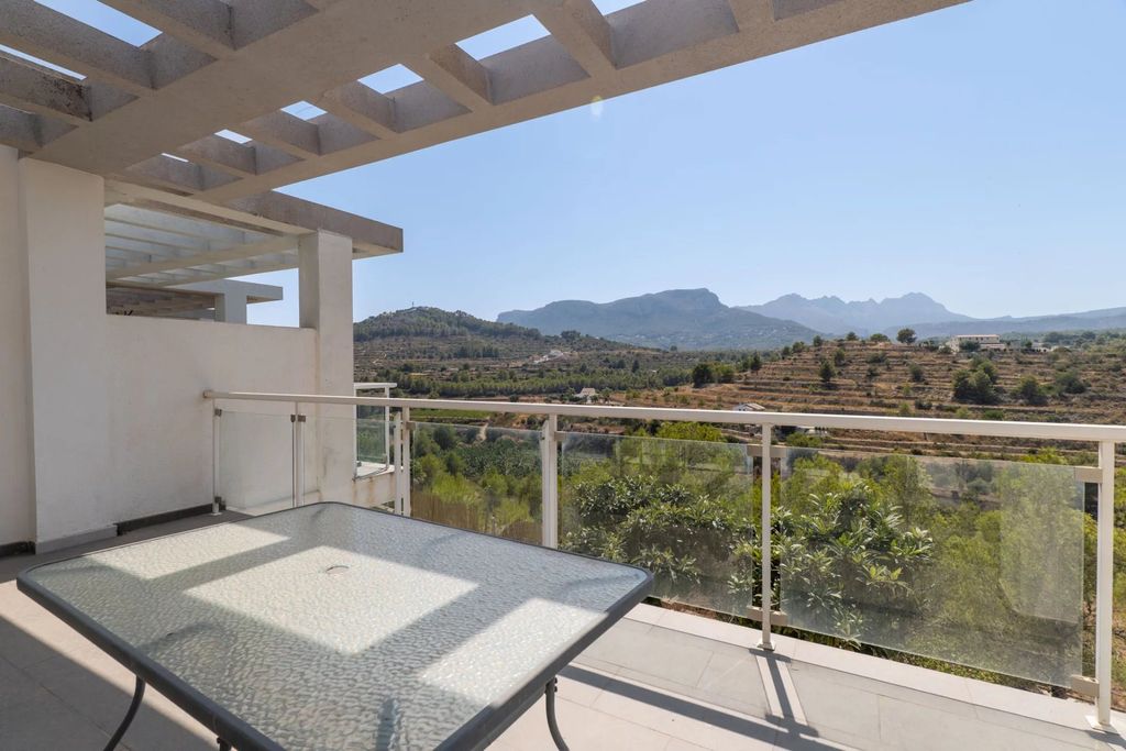 Property photo 1 of 31 Semi-Detached Villa With Open Views For Sale In Calpe