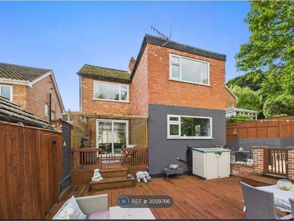 Property photo 2 of 29