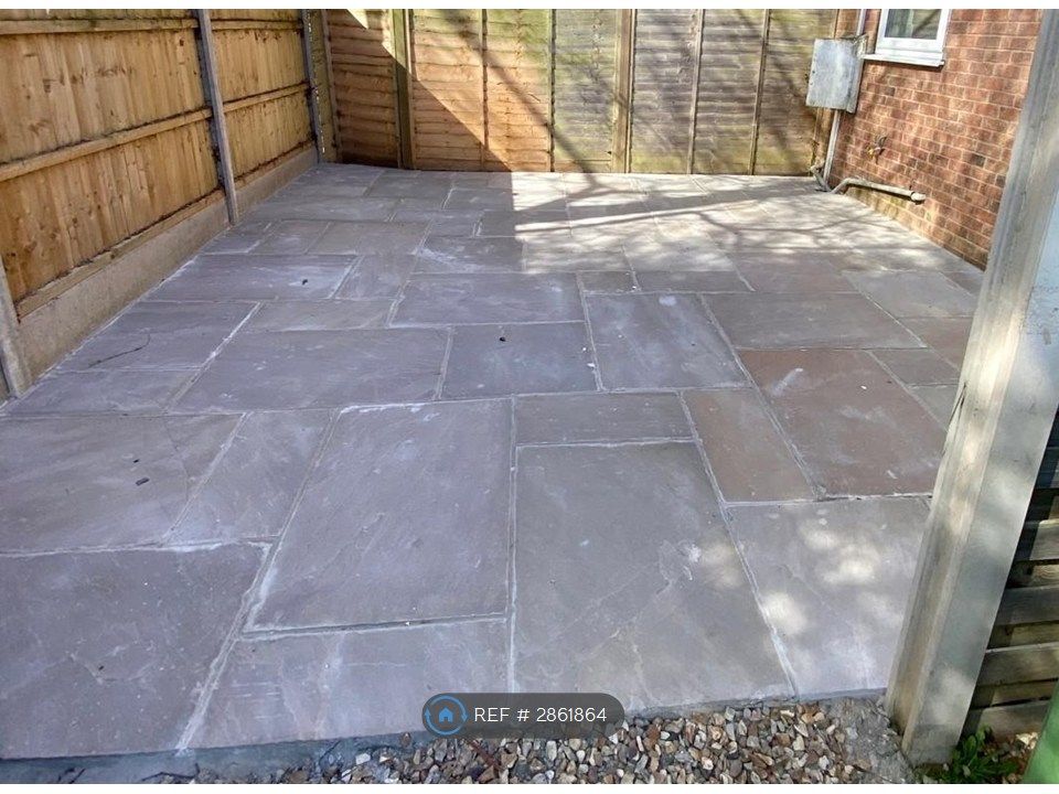 Property photo 2 of 3