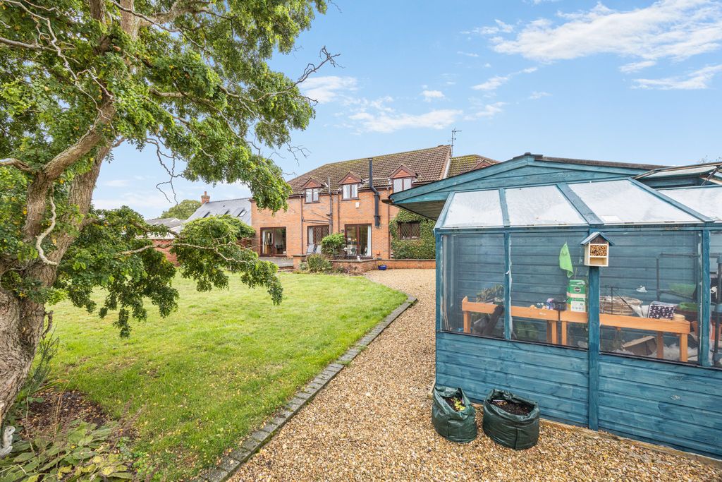 Additional image 12 of 5 bed detached house for saleElmhirst Road, Horncastle LN9