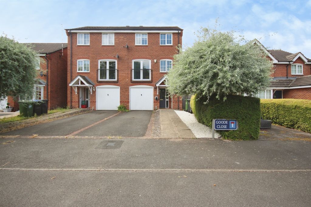 Property photo 1 of 16