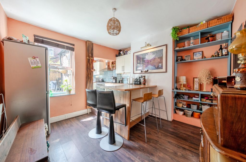 Property photo 2 of 16 Best Estate Agent In Sheffield