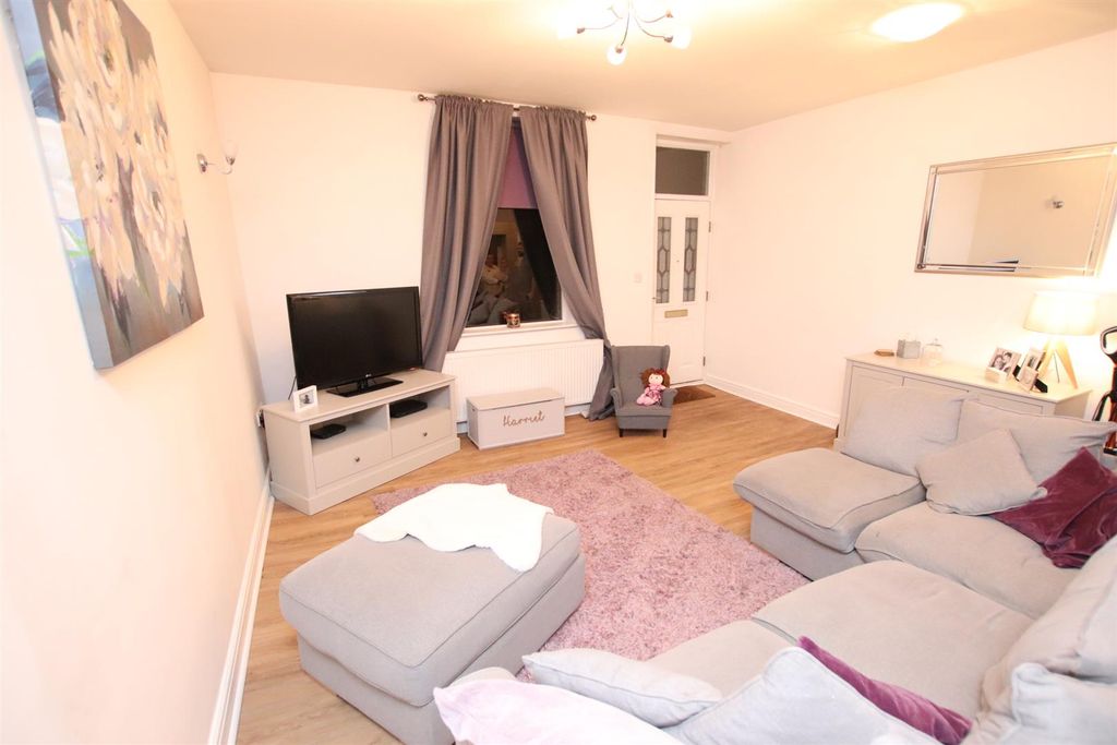 Property photo 3 of 9 Img_1225.Jpg