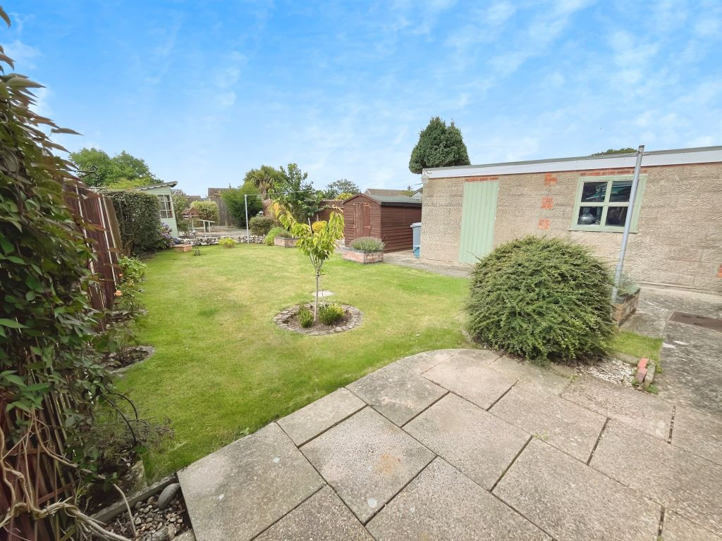 Property photo 2 of 19